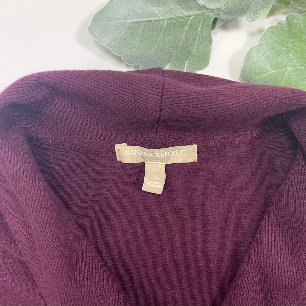Banana Republic | Plum Sweater with Pockets - Picture 2 of 7